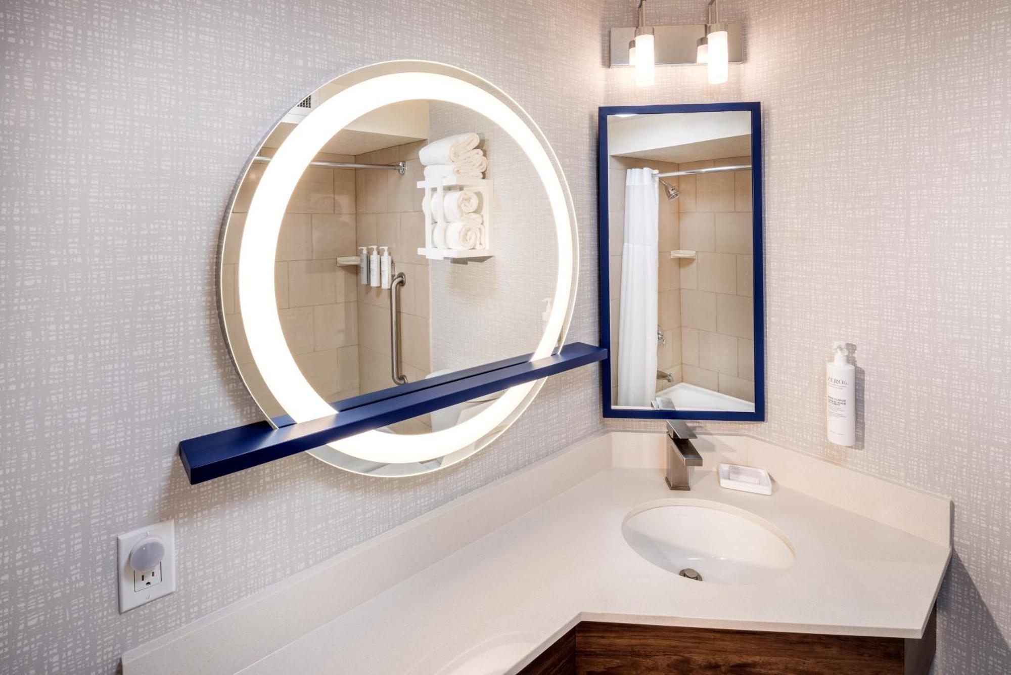 Hampton Inn Pullman Esterno foto